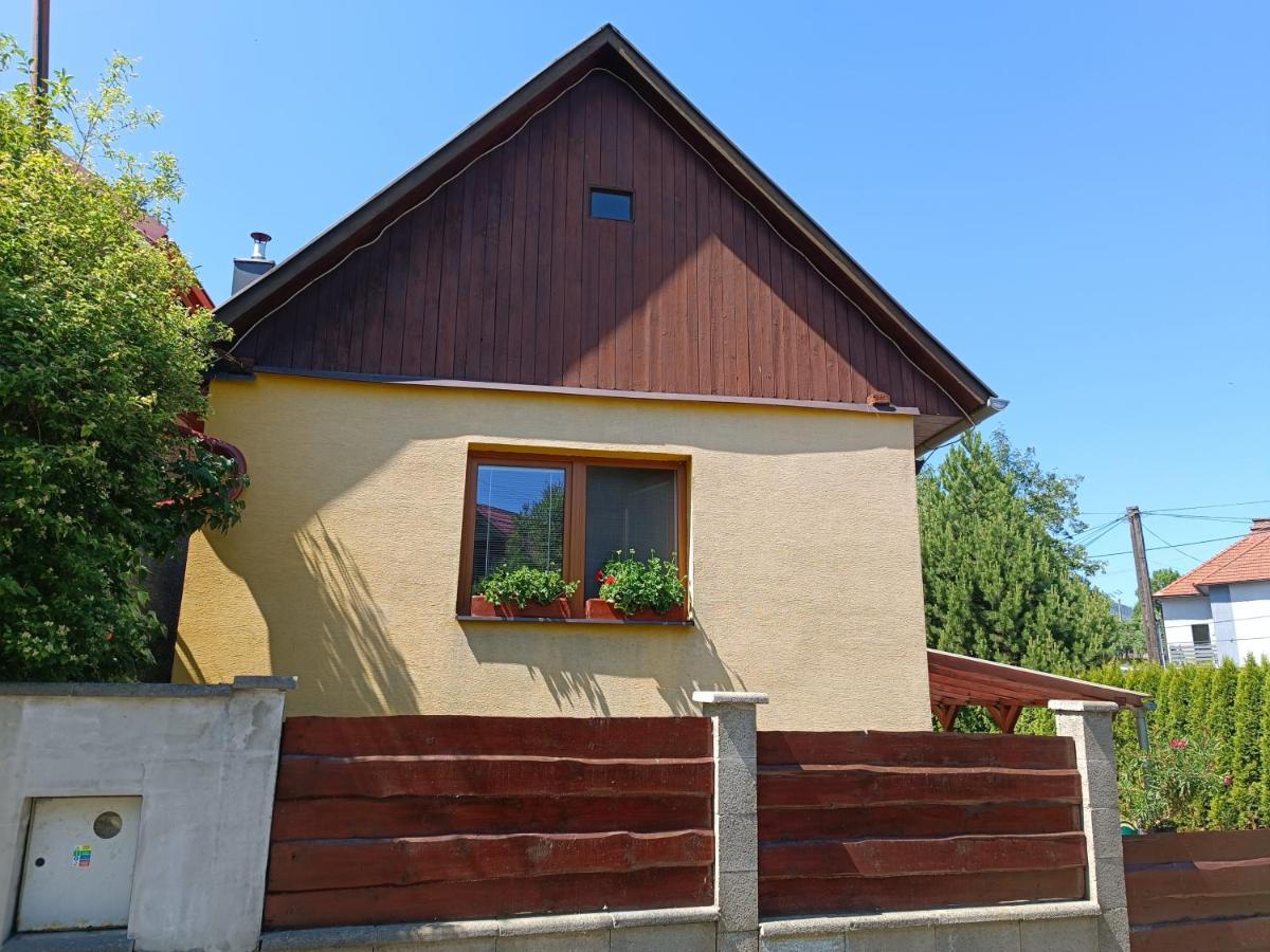Utulny Dovolenkovy Dom Villa Liptovsky Hradok Luaran gambar